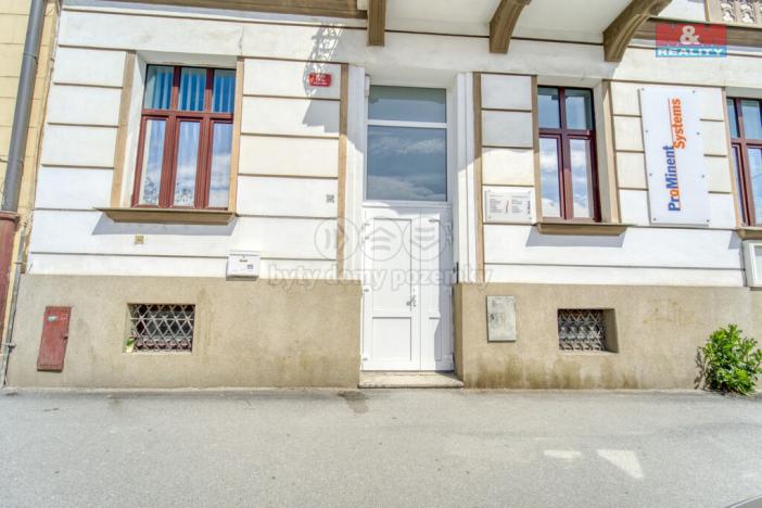 Pronájem kanceláře, Plzeň, Hálkova, 786 m2