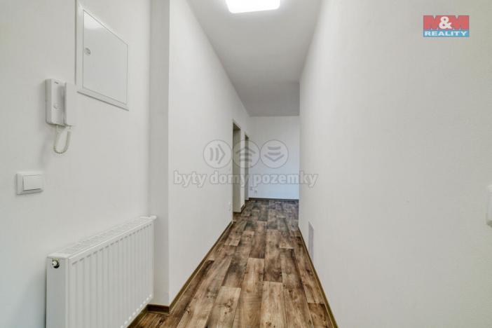 Prodej bytu 4+1, Cheb, Májová, 121 m2