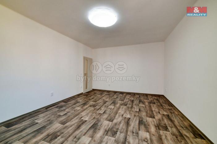 Prodej bytu 4+1, Cheb, Májová, 121 m2