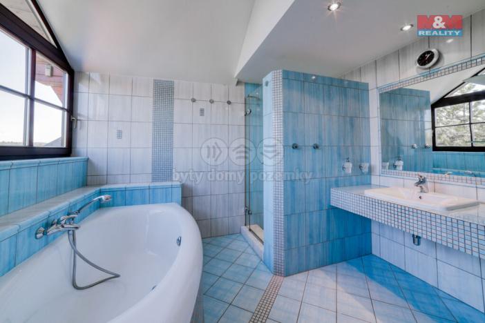 Prodej rodinného domu, Cheb - Podhrad, U Přehrady, 220 m2