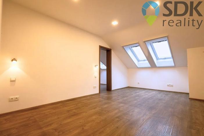 Prodej rodinného domu, Křenovice, Široká, 172 m2