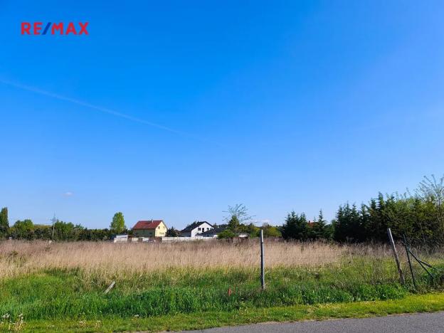 Prodej pozemku pro bydlení, Tišice, Labská, 1084 m2