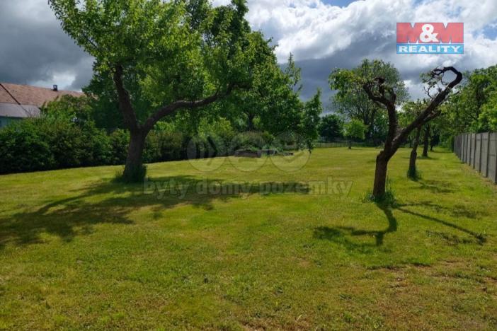 Prodej zahrady, Zbýšov - Klucké Chvalovice, 1757 m2