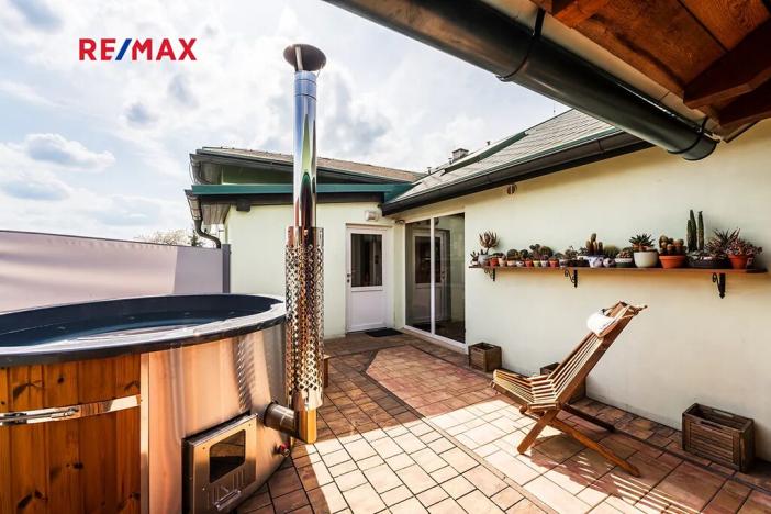 Prodej bytu 5+kk, Jabloňov, 154 m2