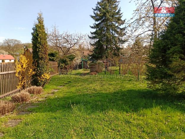 Prodej pozemku pro bydlení, Mezina, 821 m2