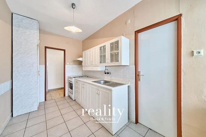 Prodej bytu 2+1, Hrušovany nad Jevišovkou, Znojemská, 52 m2