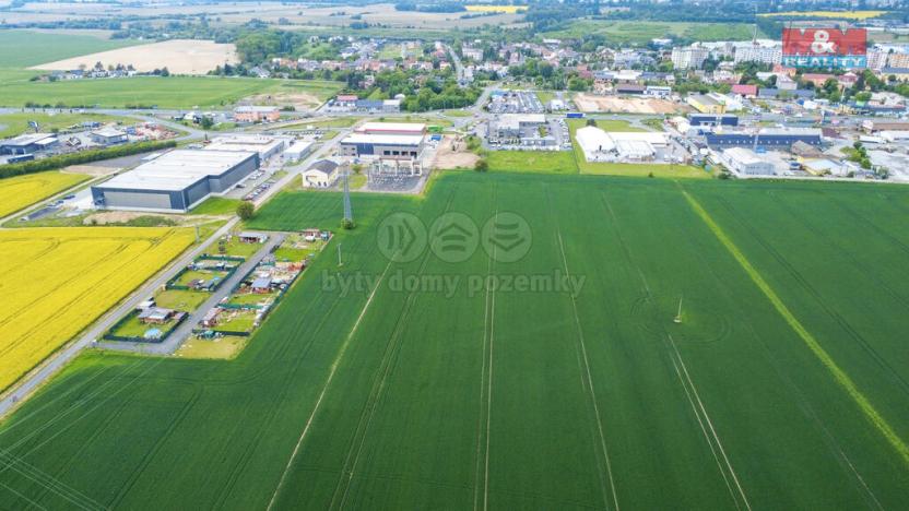 Prodej komerčního pozemku, Olomouc - Holice, 1859 m2