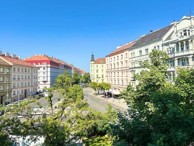 Prodej bytu 2+kk, Praha - Vršovice, 28. pluku, 50 m2