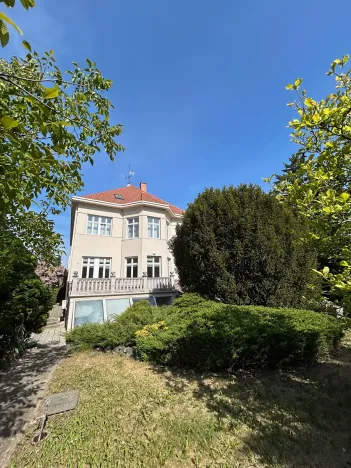 Pronájem bytu 3+1, Brno, Mučednická, 150 m2