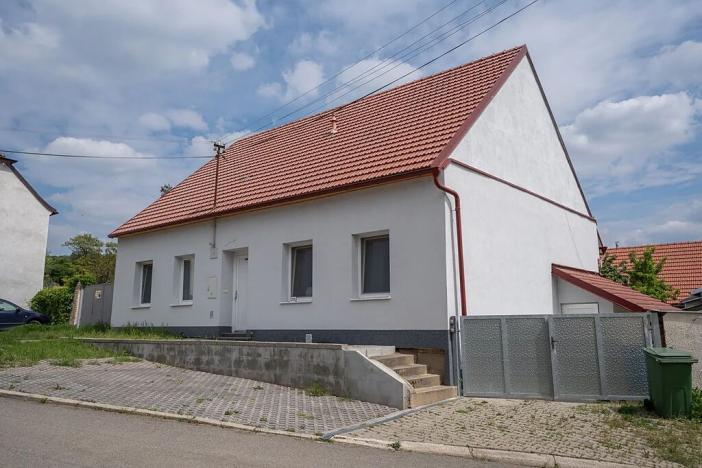 Prodej rodinného domu, Přítluky, Horní, 125 m2