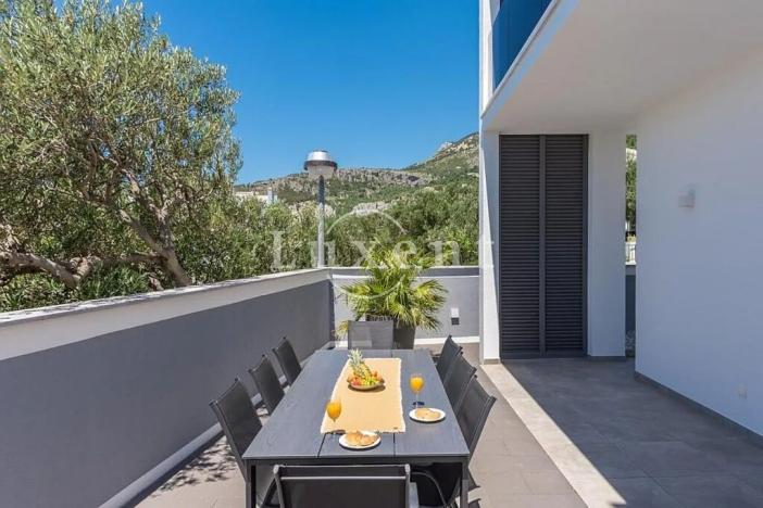 Prodej vily, Makarska, Chorvatsko, 150 m2