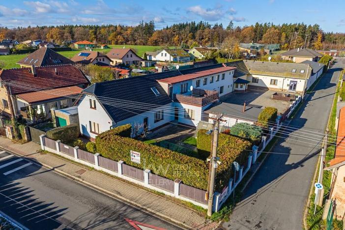 Prodej ubytování, Babice, Sportovní, 2930 m2