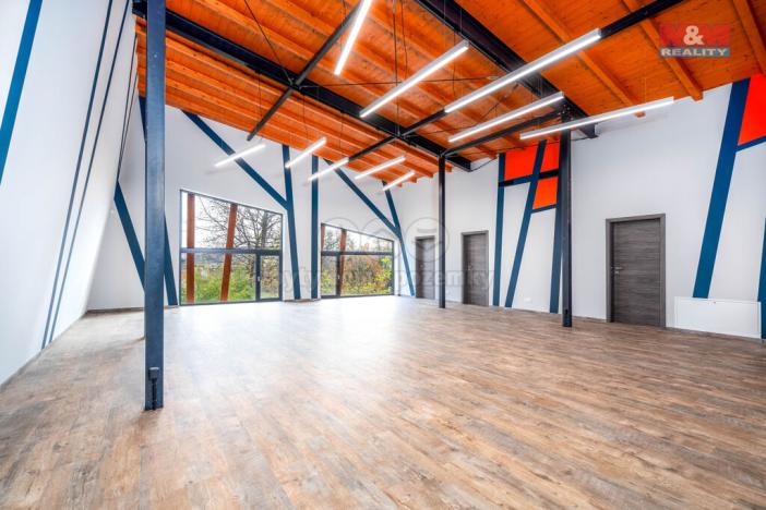 Prodej rodinného domu, Okrouhlo, 1076 m2