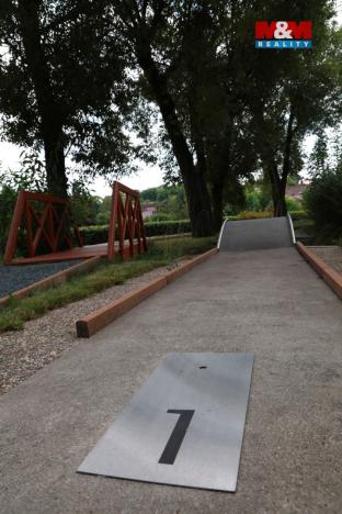 Prodej rodinného domu, Okrouhlo, 1076 m2