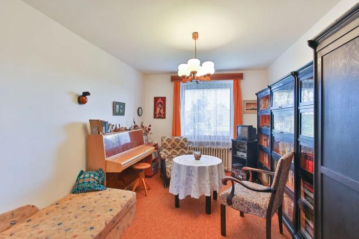 Prodej vícegeneračního domu, Unhošť, U Pily, 251 m2