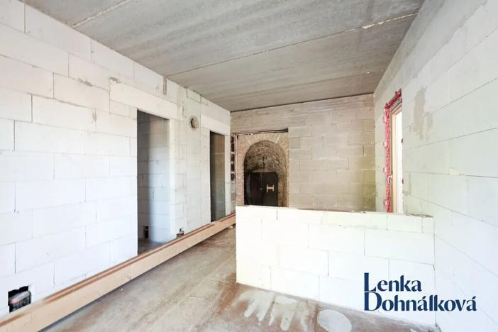 Prodej vinného sklepa, Hovorany, 258 m2