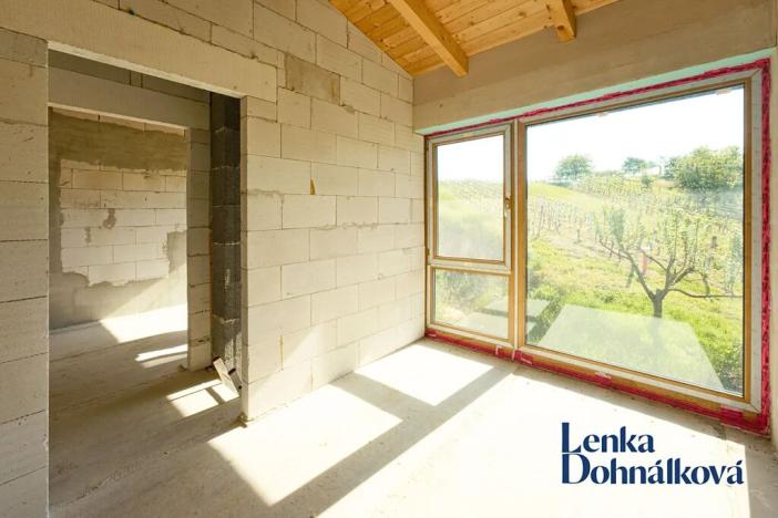 Prodej vinného sklepa, Hovorany, 258 m2