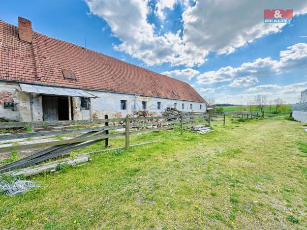Prodej zemědělského objektu, Koněšín, 1100 m2
