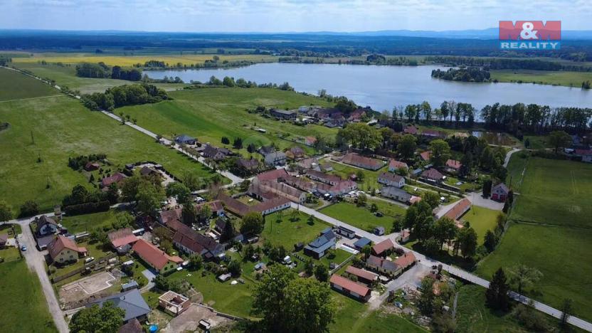 Prodej pozemku pro bydlení, Lišov - Vlkovice, 886 m2