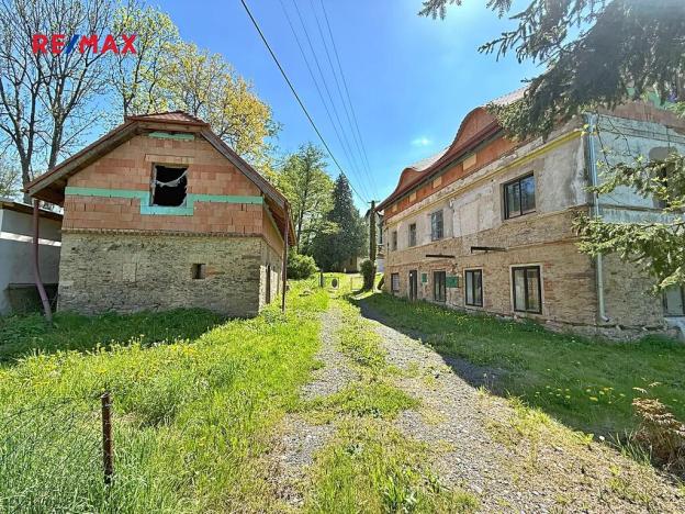 Prodej rodinného domu, Kostelec u Heřmanova Městce, 415 m2