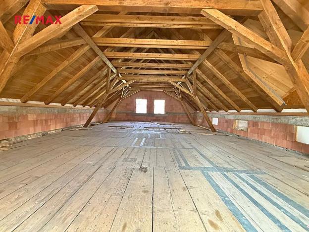 Prodej rodinného domu, Kostelec u Heřmanova Městce, 415 m2