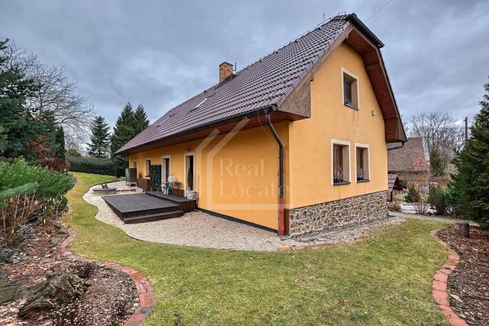Prodej rodinného domu, Křížkový Újezdec, 314 m2