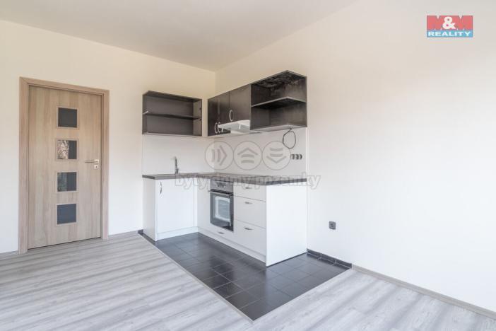 Pronájem bytu 2+kk, Poděbrady - Poděbrady II, Na Valech, 63 m2