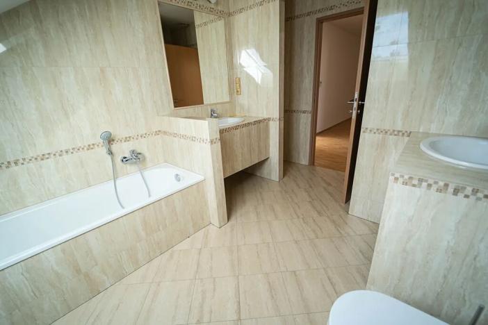 Prodej bytu 5+kk, Roztoky, Borkovského, 205 m2