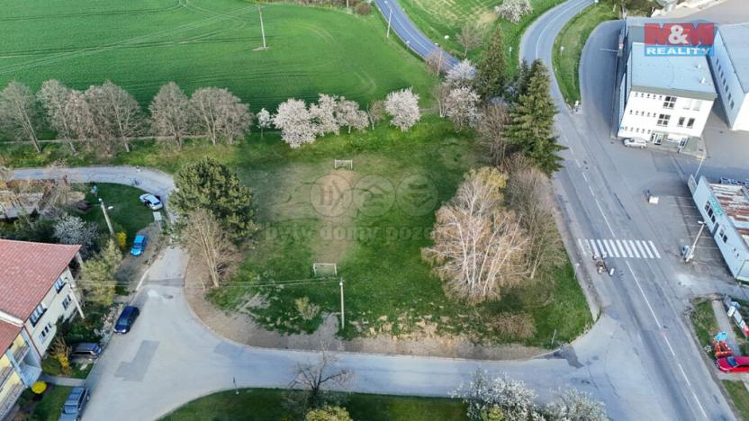 Prodej pozemku pro bydlení, Hluk, 2621 m2