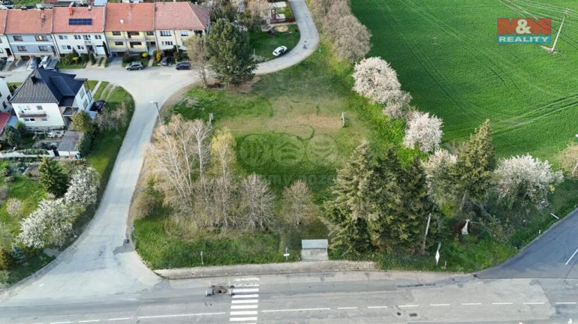 Prodej pozemku pro bydlení, Hluk, 2621 m2