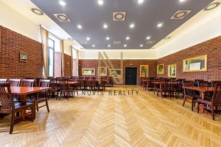 Pronájem restaurace, Letiny, 646 m2