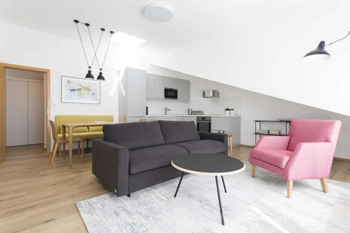 Pronájem bytu 2+kk, Praha - Libeň, Heydukova, 61 m2