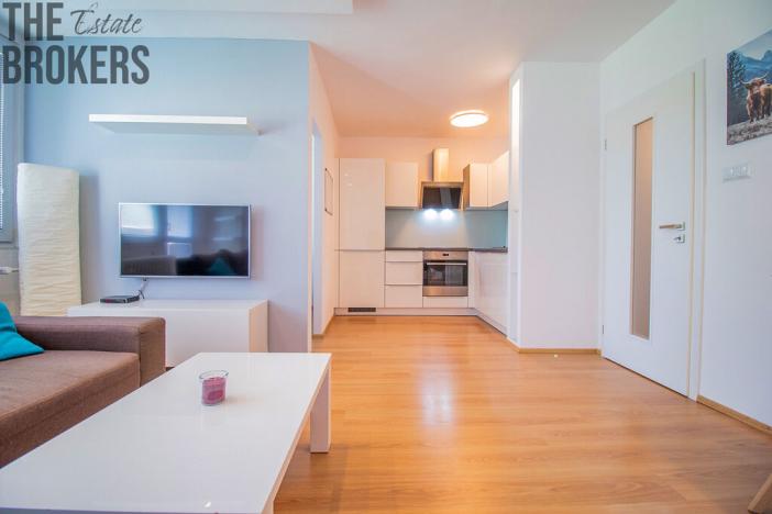Pronájem bytu 2+kk, Praha - Troja, Hnězdenská, 39 m2