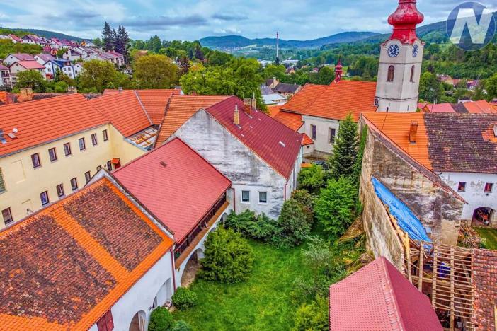 Prodej rodinného domu, Husinec, Jeronýmova, 400 m2