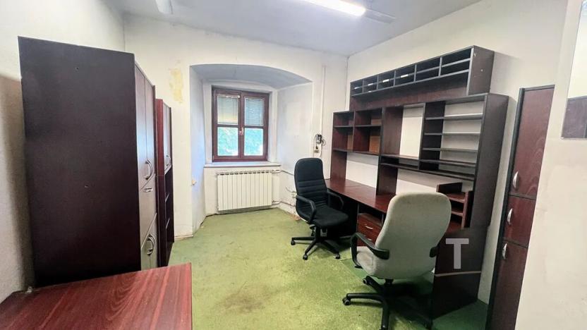 Prodej komerční nemovitosti, Lhota Rapotina, 1000 m2