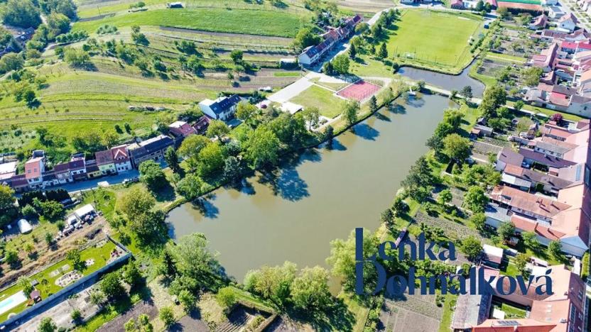 Prodej - jiné, Hovorany, 258 m2