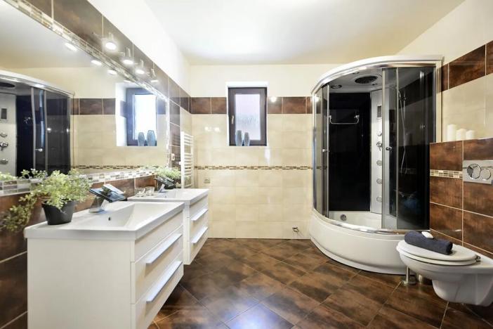 Prodej rodinného domu, Květnice, V Zelených, 300 m2