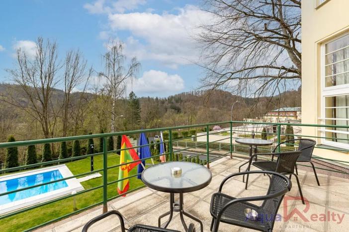 Prodej ubytování, Karlovy Vary, Jarní, 989 m2