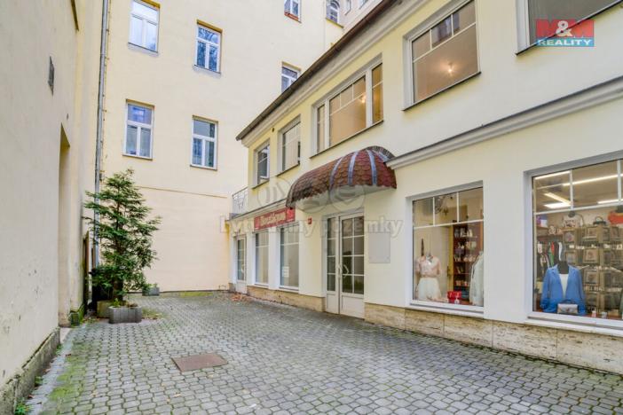 Pronájem obchodního prostoru, Mariánské Lázně, Hlavní třída, 69 m2