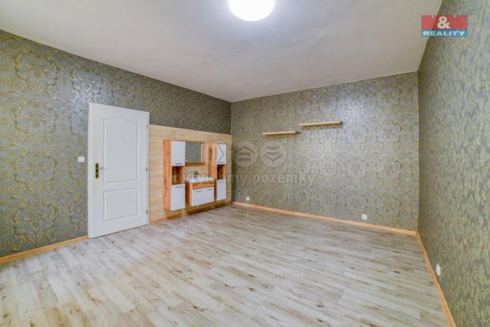 Pronájem obchodního prostoru, Mariánské Lázně, Hlavní třída, 69 m2