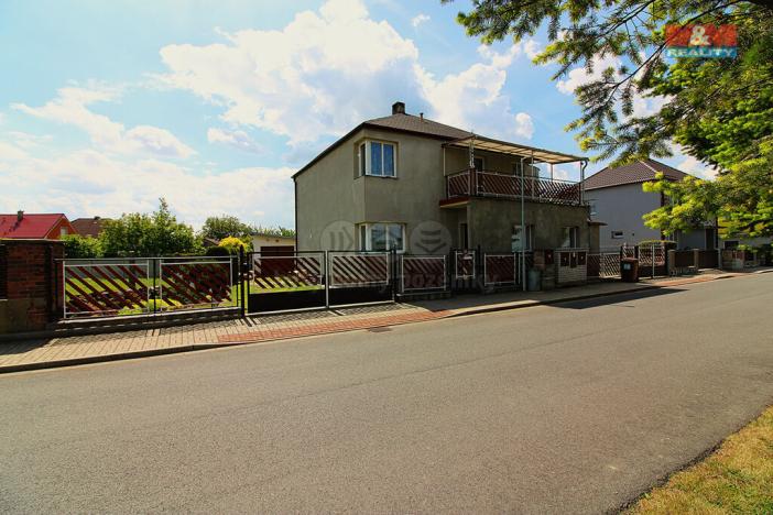 Prodej rodinného domu, Horky, 230 m2