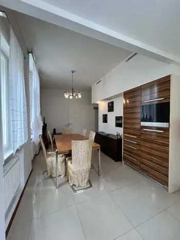 Prodej bytu 3+1, Karlovy Vary, Krále Jiřího, 137 m2