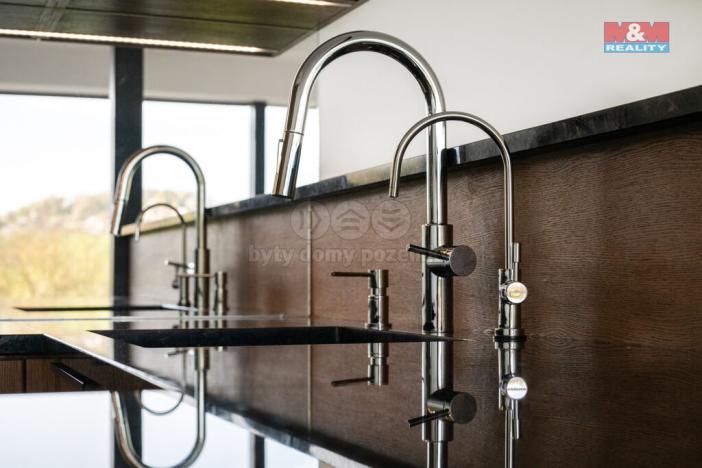 Prodej rodinného domu, Bělov, 292 m2