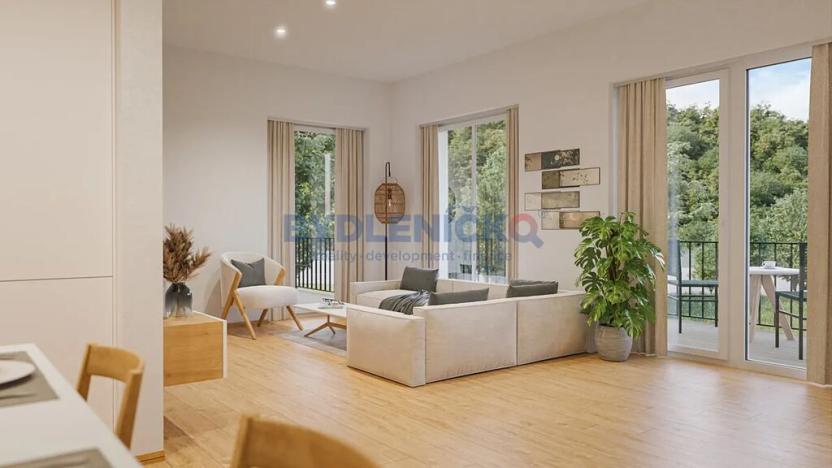 Pronájem obchodního prostoru, Hluboká nad Vltavou, 28 m2