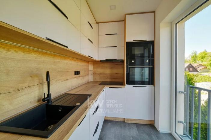 Prodej bytu 2+kk, Aš, Březová, 47 m2