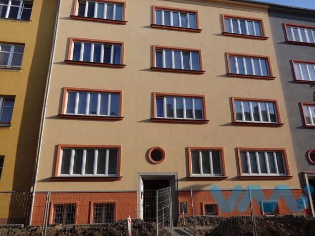 Pronájem bytu 1+1, Opava, Alšova, 55 m2