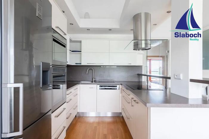 Prodej bytu 4+kk, Beroun, Na Golfu, 118 m2