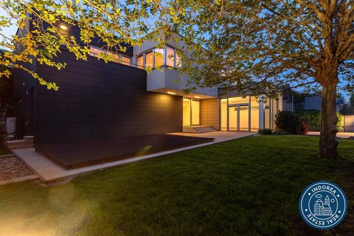 Prodej vily, Praha - Troja, Trojská, 348 m2