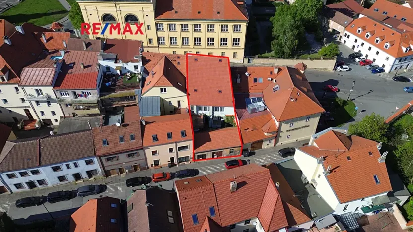 Prodej rodinného domu, Slaný, Vinařického, 200 m2