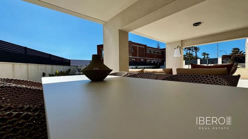 Prodej rodinného domu, Torrevieja, Španělsko, 200 m2